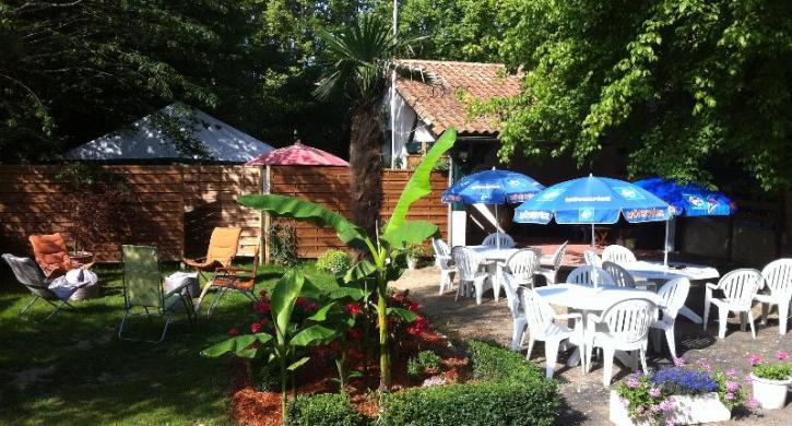 Camping Au Fil de l'Eau