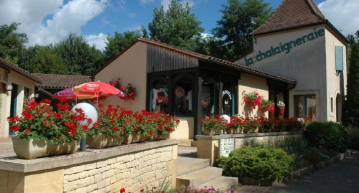 Flower Camping LA CHATAIGNERAIE de Sarlat